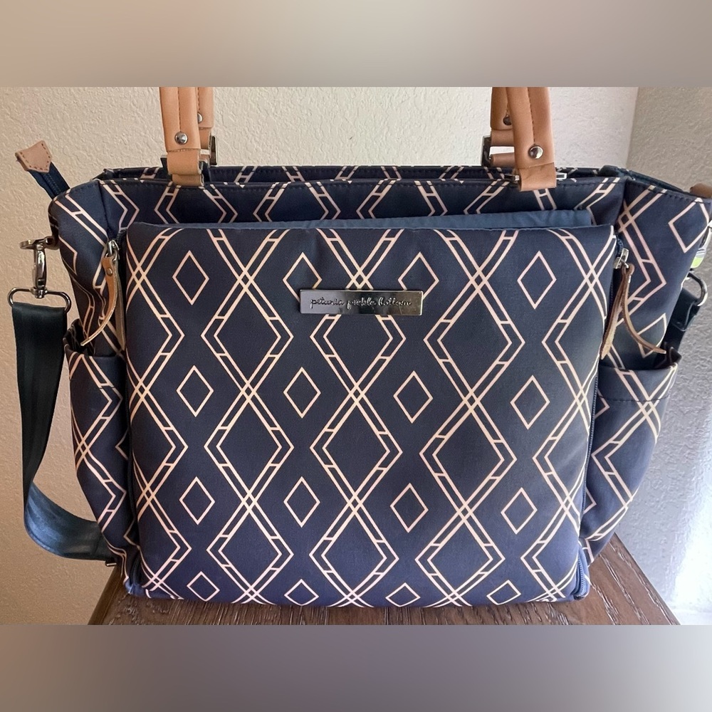 Petunia Pickle Bottom Navy and Cream Diamond Baby Bag